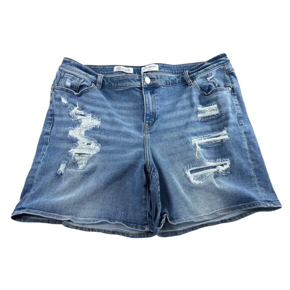 Lane Bryant Signature Fit Boyfriend Midi Denim Short Sz 20 Essential Stretch - Picture 2 of 6